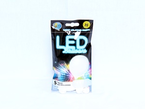 Világító LED-es lufi Fehér színű